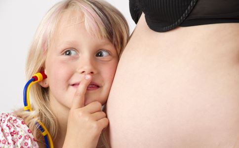 孕晚期妊娠纹 孕晚期妊娠纹痒怎么办 如何预防祛除妊娠纹