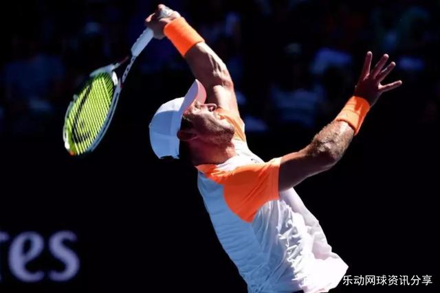 想要提高网球基本功？试试8字练习，截击练习